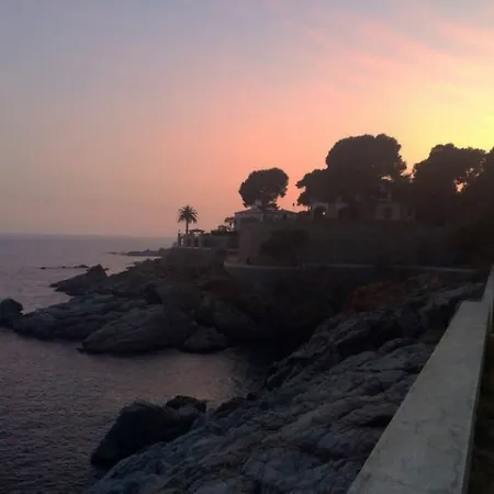 In Sant De Guixols - 104294 By Mo * Sant Feliu de Guixols